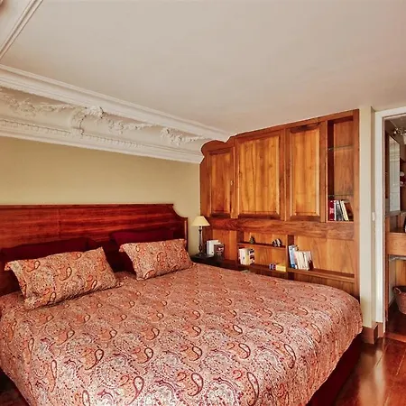 Di 95 M² Con 2 Camera Parigi